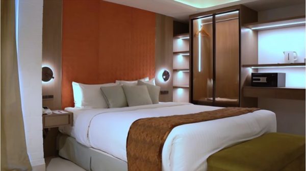 room, Lakeshore Heights Apartment Suite Room